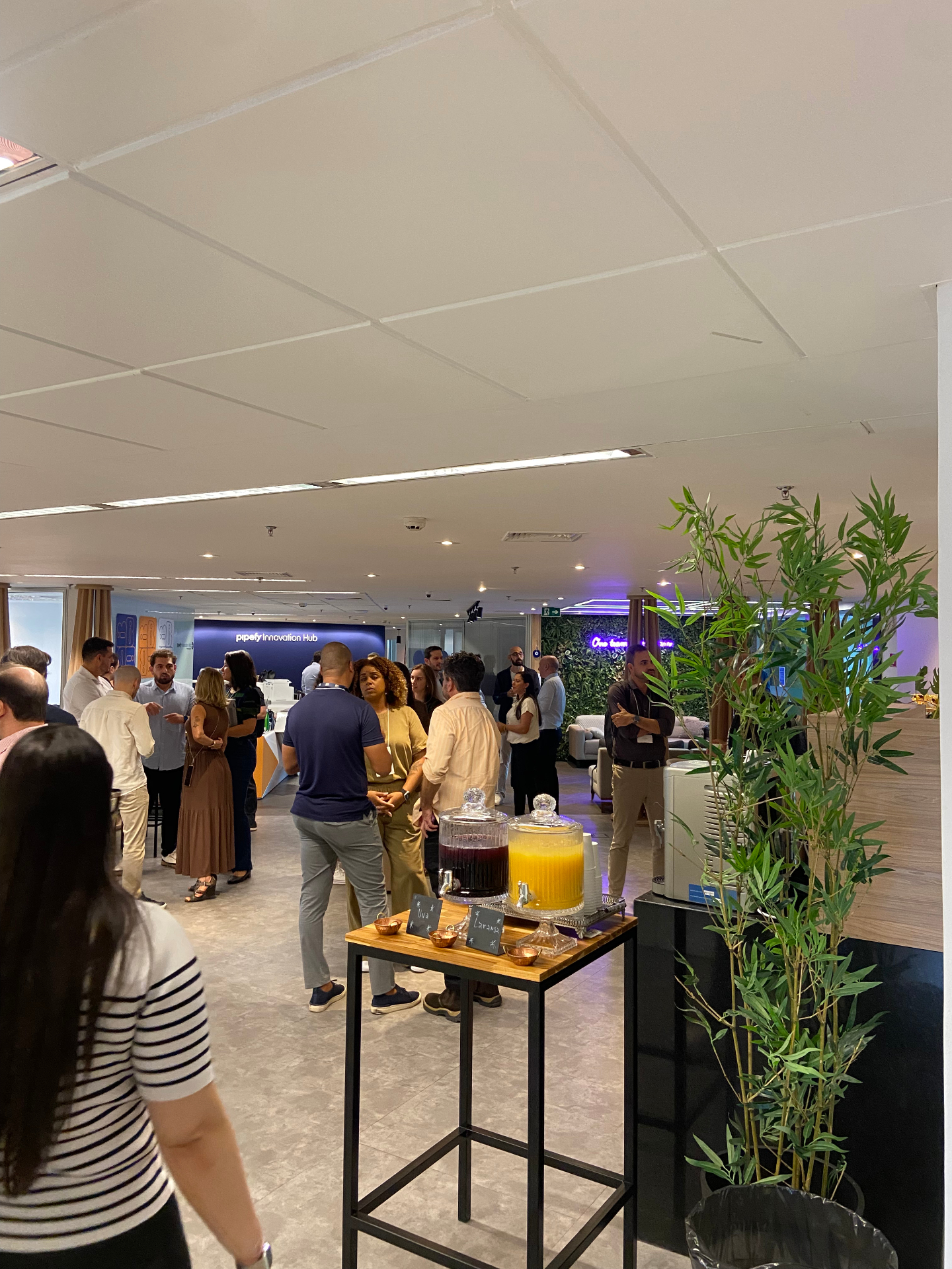 Área de coffee break e networking do evento
